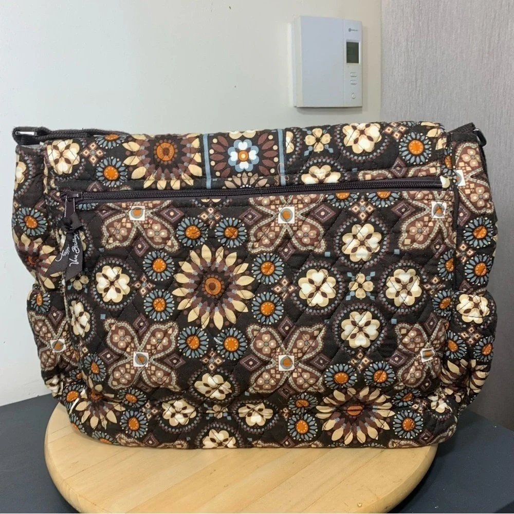 Vera Bradley Crossbody Baby Diaper Messenger Floral Travel Bag Brown Ajust Strap - Picture 12 of 13